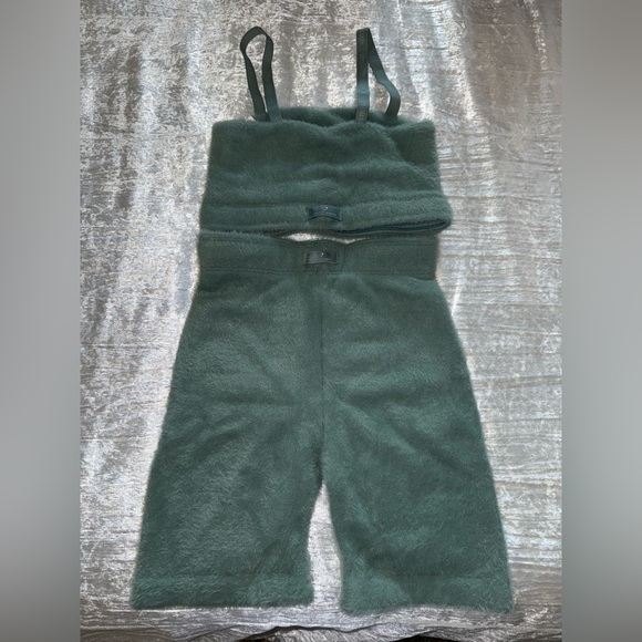 Whitney Simmons Eyelash Knit Shorts and Bandeau Set (Leaf Green) - Picture 3 of 8